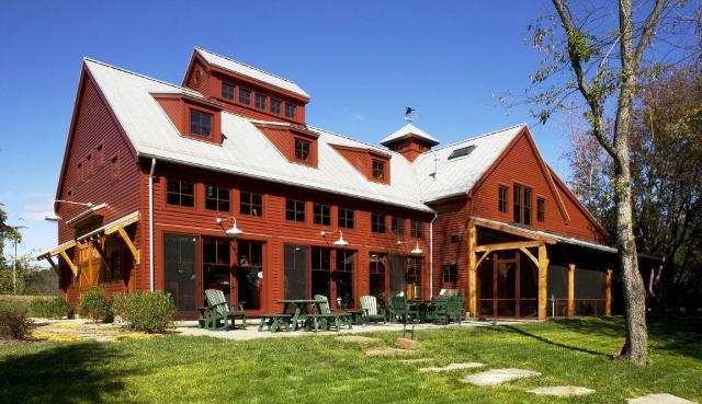 Timber Frame Barn Homes